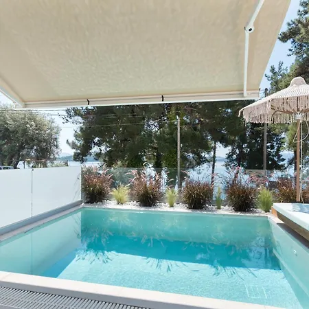 Mella Roa - Onyx 빌라